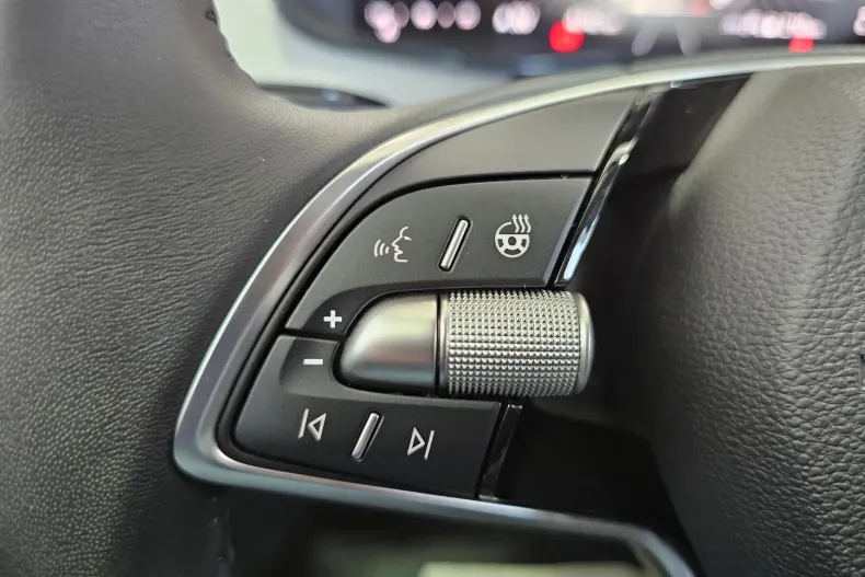 Skoda Kamiq din 2025 cu 4.747 km - oferta SKO195389 - foto 12