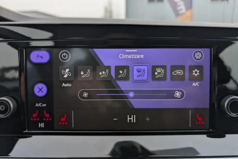 Volkswagen Golf din 2021 cu 132.543 km - oferta VOL195393 - foto 32