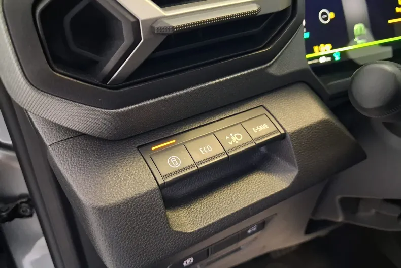 Dacia Bigster din 2025 cu 18.619 km - oferta DAC195395 - foto 11