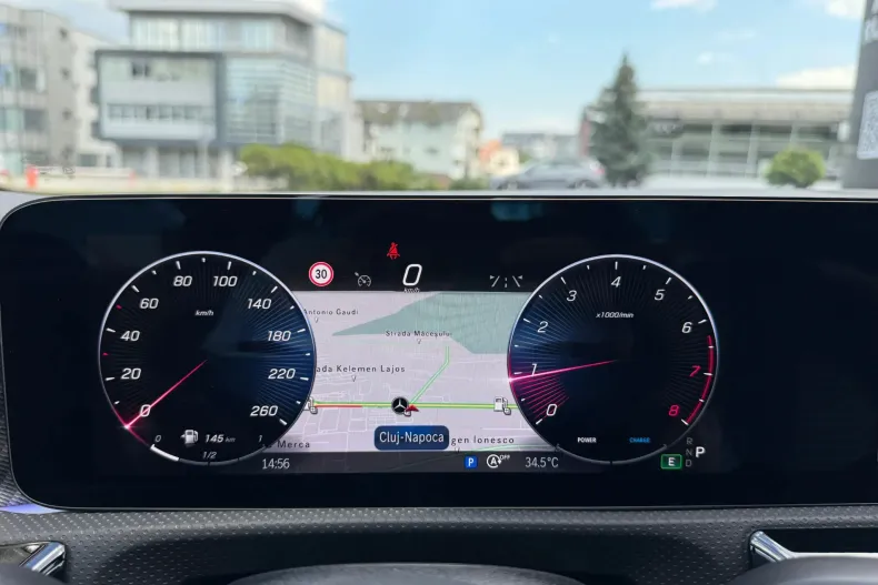 Mercedes-Benz A 220 (Clasa A) din 2024 cu 6.400 km - oferta MER195403 - foto 35