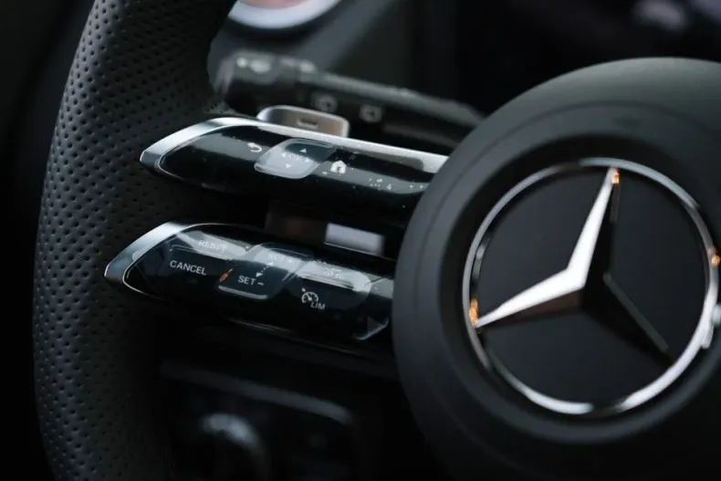 Mercedes-Benz EQA din 2025 cu 6.000 km - oferta MER195405 - foto 17