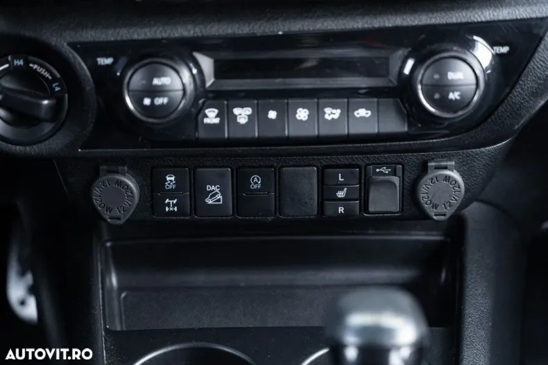 Toyota Hilux din 2023 cu 52.661 km - oferta TOY195407 - foto 39