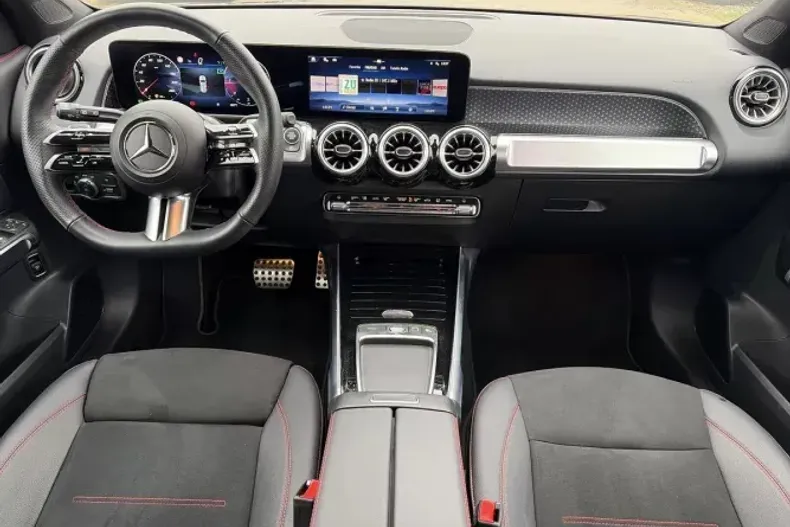 Mercedes-Benz GLB din 2025 cu 12.400 km - oferta MER195420 - foto 12
