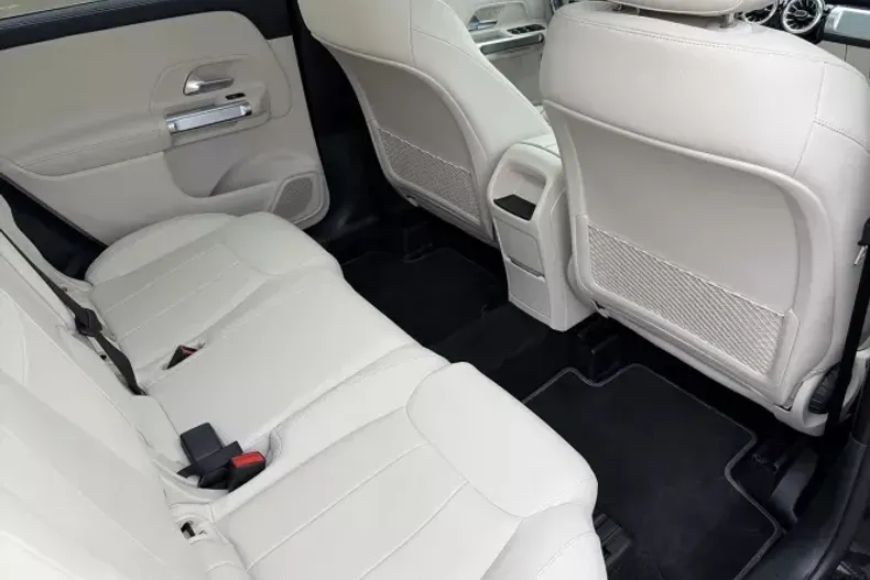 Mercedes-Benz GLB din 2023 cu 15.500 km - oferta MER195422 - foto 11