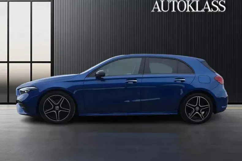 Mercedes-Benz A 220 (Clasa A) din 2024 cu 10.900 km - oferta MER195423 - foto 2