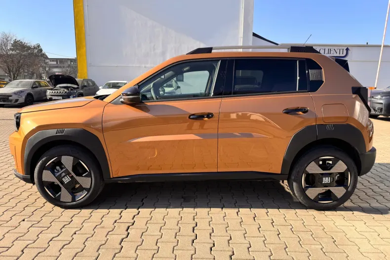 Fiat Grande Panda din 2025 cu 10 km - oferta FIA195430 - foto 5