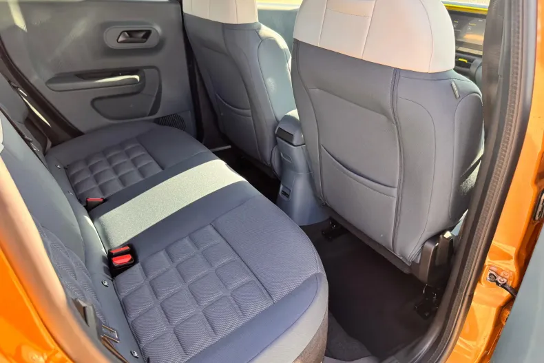 Fiat Grande Panda din 2025 cu 10 km - oferta FIA195430 - foto 13