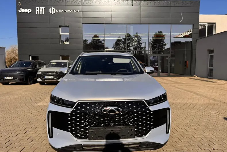 Chery Tiggo 4 din 2025 cu 10 km - oferta CHE195432 - foto 2