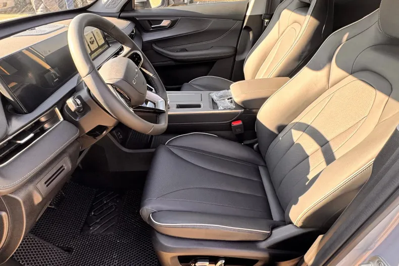 Chery Tiggo 4 din 2025 cu 10 km - oferta CHE195432 - foto 16