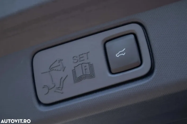 Ford Mustang Mach-E din 2024 cu 7.897 km - oferta FOR195433 - foto 12