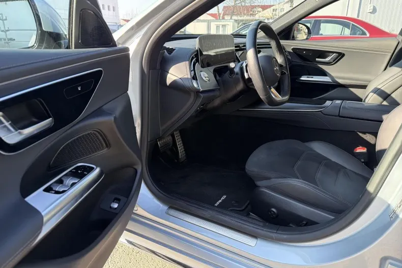 Mercedes-Benz E din 2024 cu 29.313 km - oferta MER195440 - foto 9