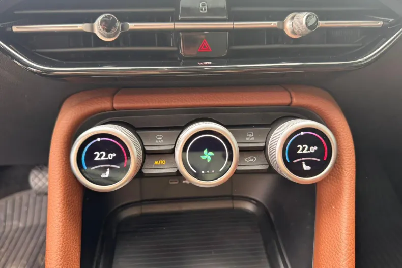 Skoda Kodiaq din 2024 cu 21.431 km - oferta SKO195444 - foto 35