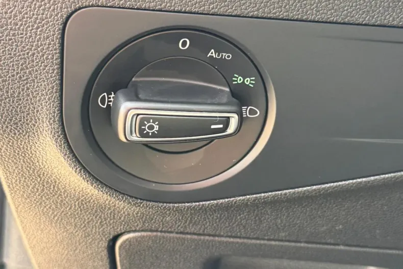 Volkswagen Tiguan din 2021 cu 94.085 km - oferta VOL195446 - foto 23