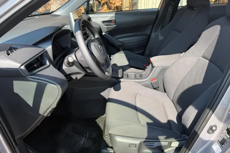 Toyota Corolla din 2025 cu 6.502 km - oferta TOY195450 - foto 10