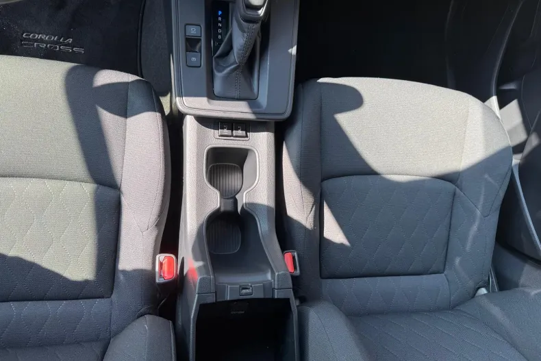 Toyota Corolla din 2025 cu 6.502 km - oferta TOY195450 - foto 22