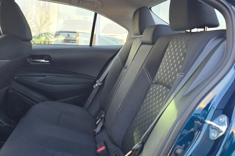 Toyota Corolla din 2025 cu 2.481 km - oferta TOY195451 - foto 16