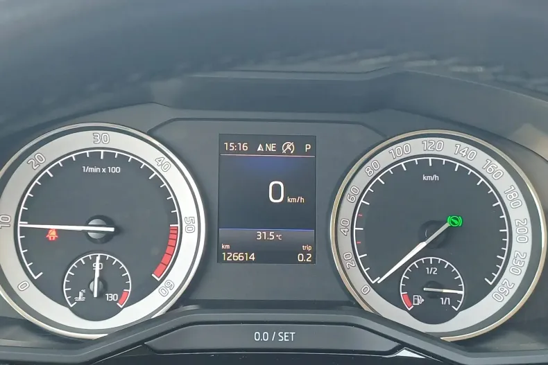 Skoda Superb din 2020 cu 126.620 km - oferta SKO195454 - foto 21