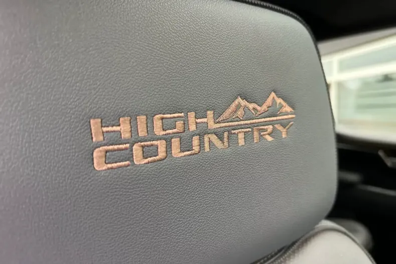 Chevrolet Silverado din 2025 cu 12.000 km - oferta CHE195457 - foto 7