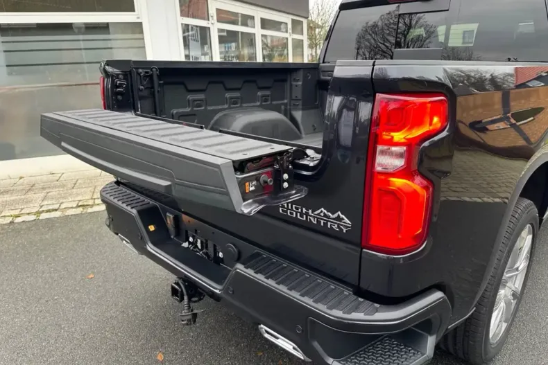 Chevrolet Silverado din 2025 cu 12.000 km - oferta CHE195457 - foto 8