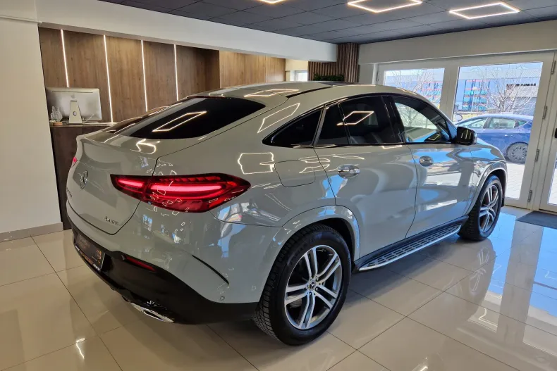 Mercedes-Benz GLE Coupe din 2025 cu 12.100 km - oferta MER195459 - foto 4