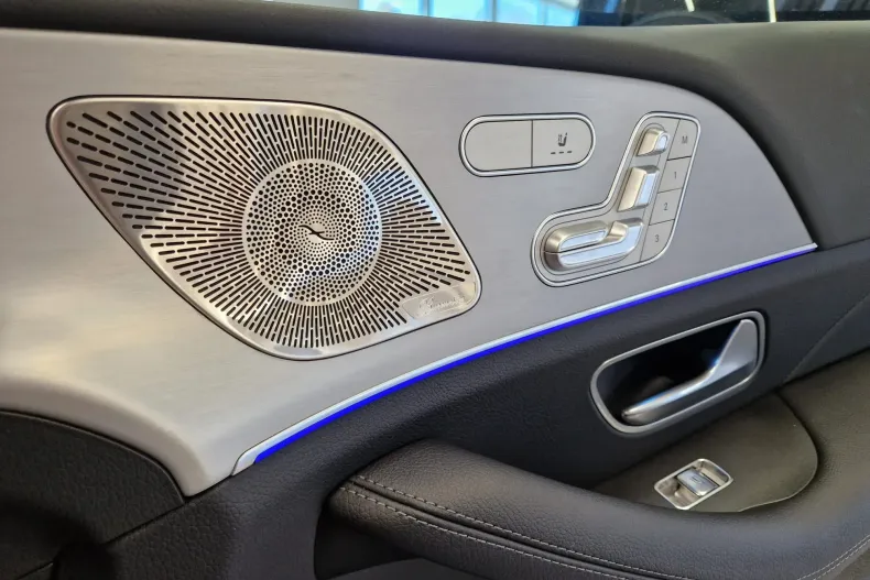 Mercedes-Benz GLE Coupe din 2025 cu 12.100 km - oferta MER195459 - foto 18