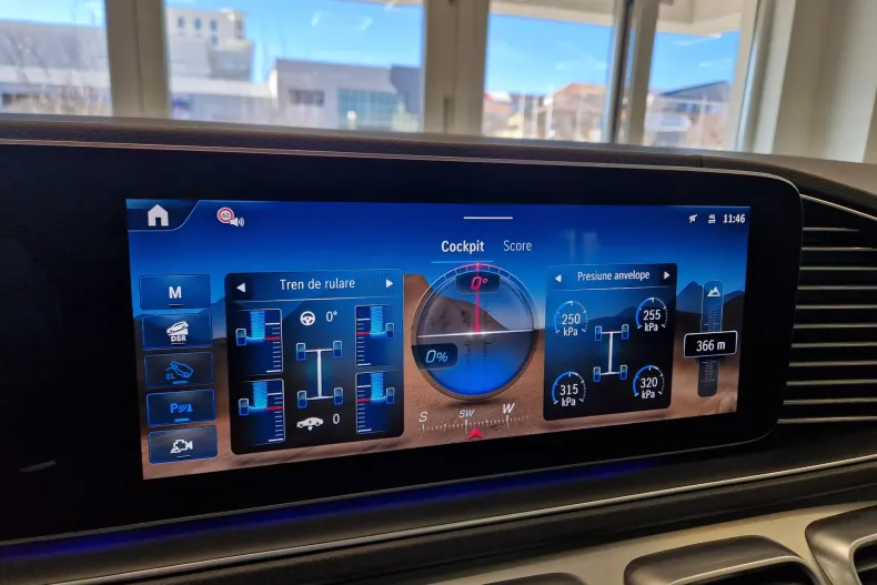 Mercedes-Benz GLE Coupe din 2025 cu 12.100 km - oferta MER195459 - foto 33