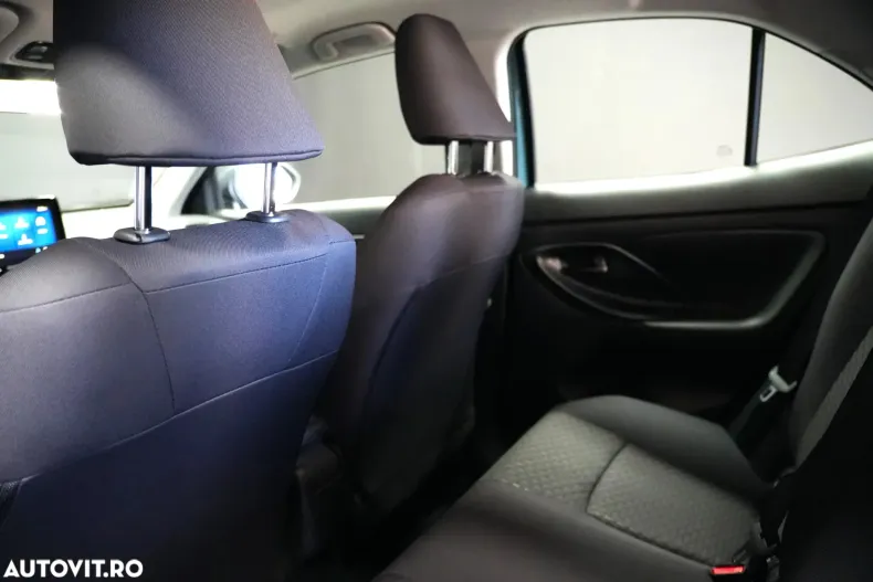 Toyota Yaris Cross din 2026 cu 3 km - oferta TOY195463 - foto 8