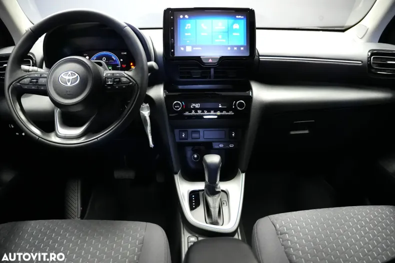 Toyota Yaris Cross din 2026 cu 3 km - oferta TOY195463 - foto 11