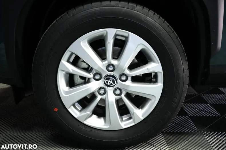 Toyota Yaris Cross din 2026 cu 3 km - oferta TOY195463 - foto 12