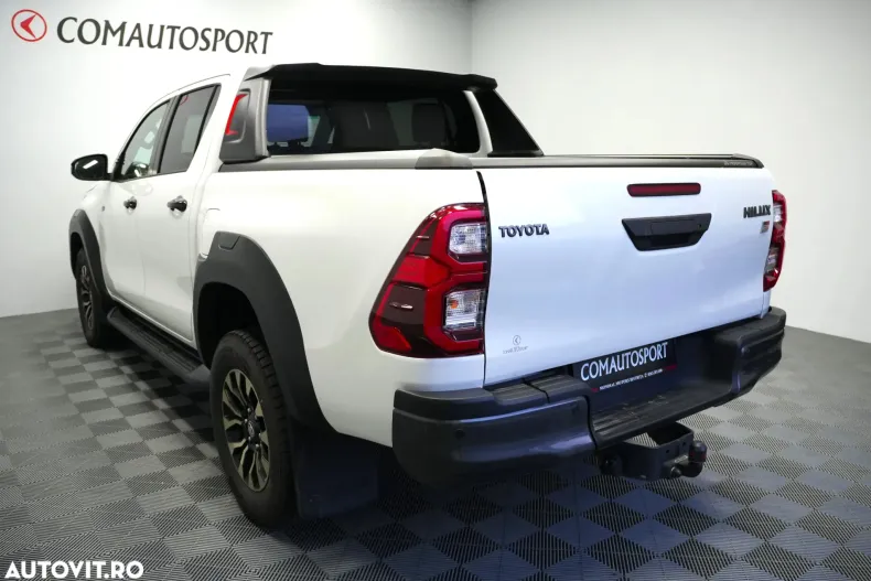 Toyota Hilux din 2023 cu 84.000 km - oferta TOY195464 - foto 4
