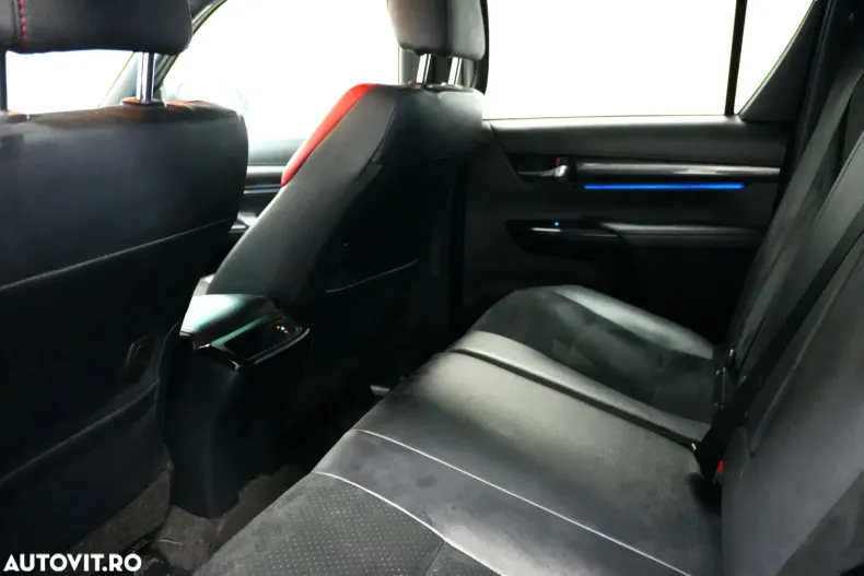 Toyota Hilux din 2023 cu 84.000 km - oferta TOY195464 - foto 9