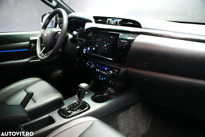 Toyota Hilux din 2025 cu 10 km - oferta TOY195473 - foto 10