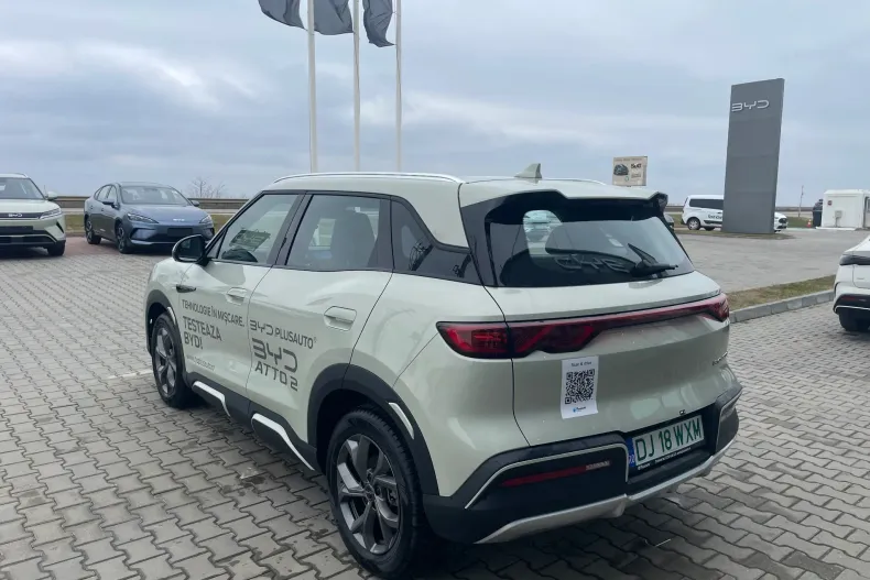 BYD ATTO 2 din 2025 cu 3.000 km - oferta BYD195475 - foto 5