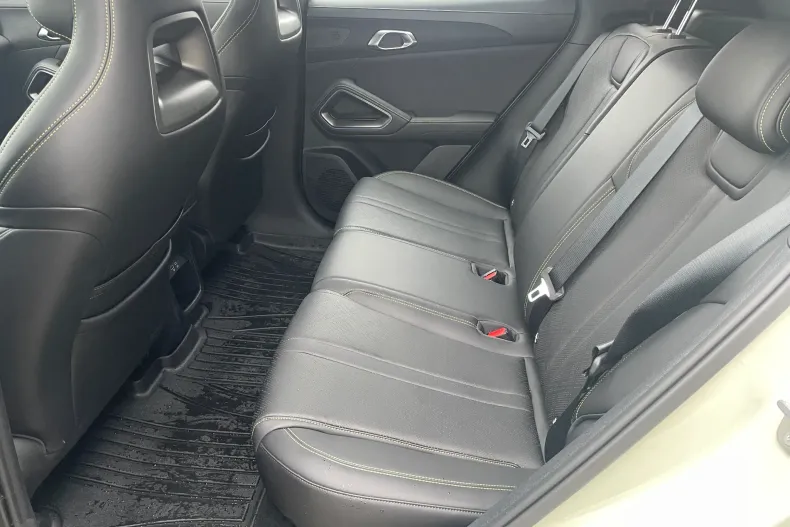 BYD ATTO 2 din 2025 cu 3.000 km - oferta BYD195475 - foto 11