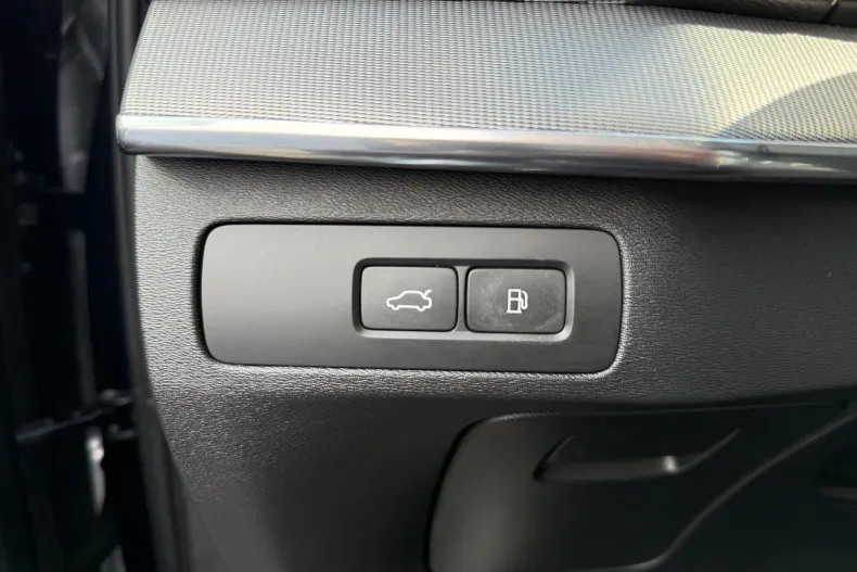 Volvo XC90 din 2022 cu 161.482 km - oferta VOL195478 - foto 16