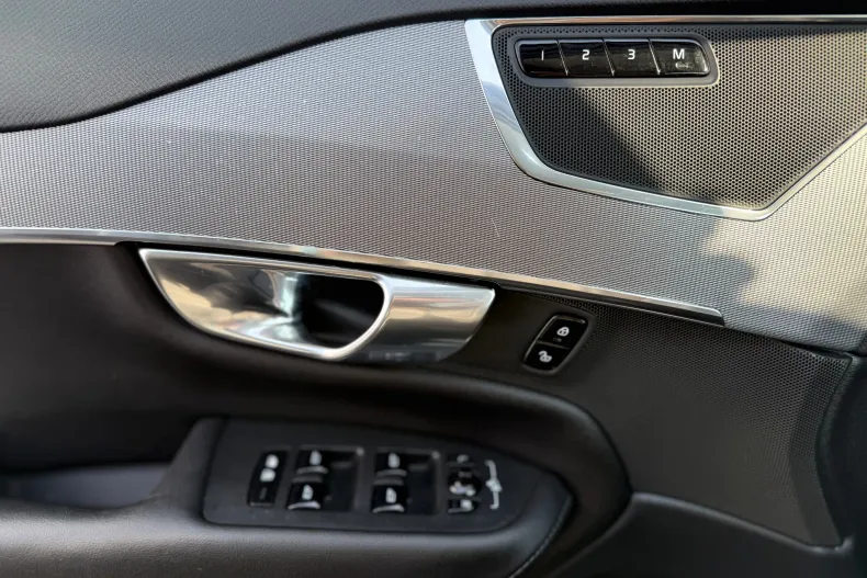 Volvo XC90 din 2022 cu 161.482 km - oferta VOL195478 - foto 17