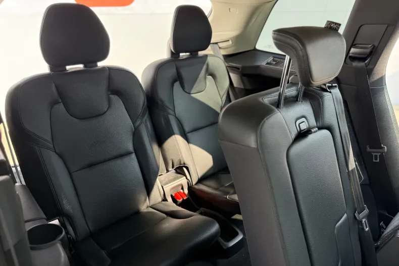 Volvo XC90 din 2022 cu 161.482 km - oferta VOL195478 - foto 26