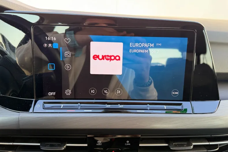 Volkswagen Golf din 2022 cu 155.070 km - oferta VOL195479 - foto 12