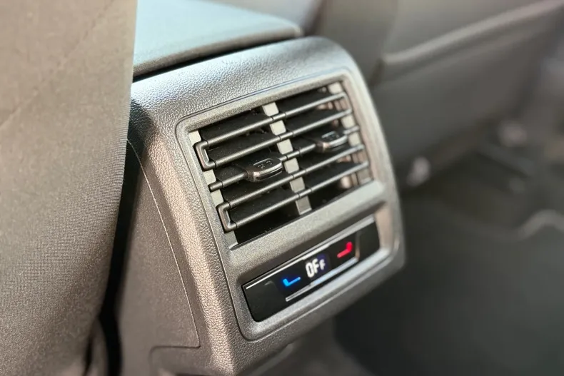 Volkswagen Golf din 2022 cu 155.070 km - oferta VOL195479 - foto 26