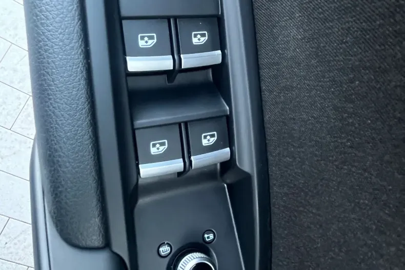 Audi Q5 din 2020 cu 116.533 km - oferta AUD195481 - foto 11