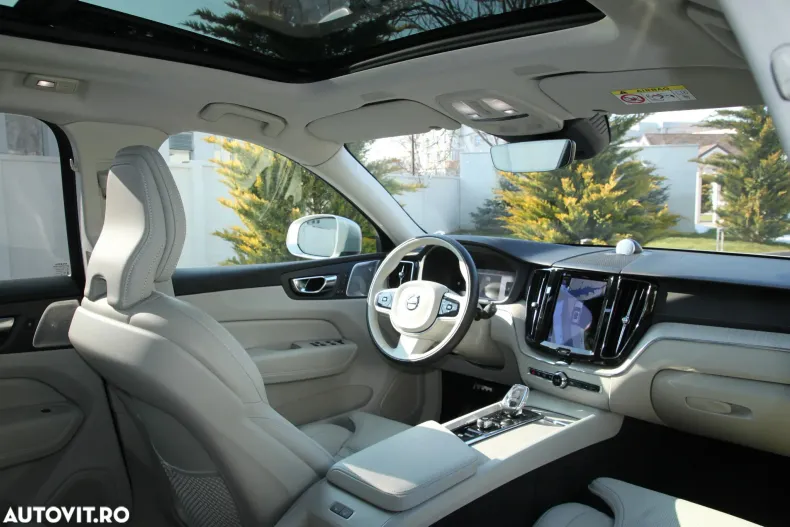 Volvo XC60 din 2022 cu 48.000 km - oferta VOL195484 - foto 4