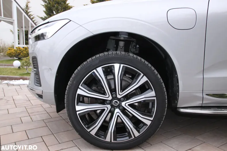 Volvo XC60 din 2022 cu 48.000 km - oferta VOL195484 - foto 9