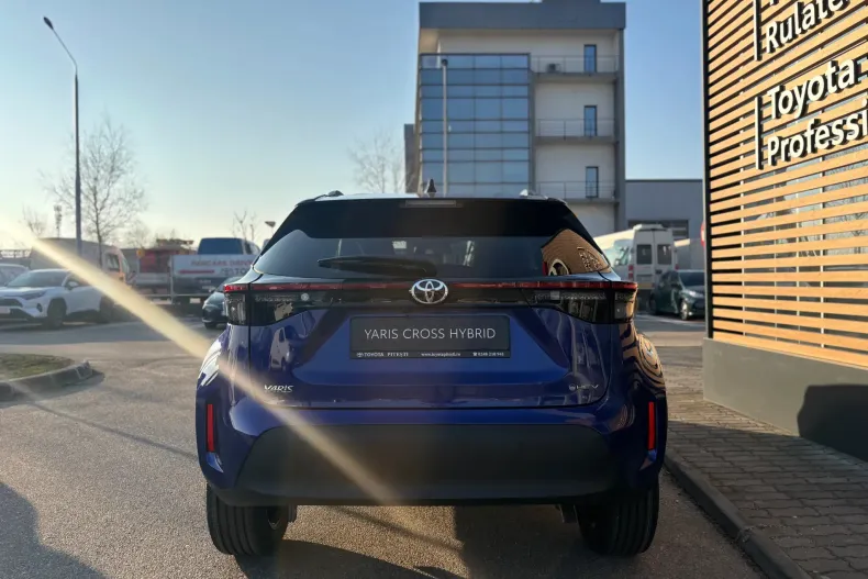 Toyota Yaris Cross din 2025 cu 1 km - oferta TOY195487 - foto 9