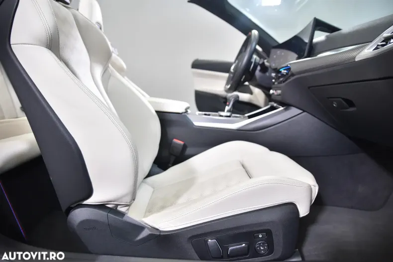 BMW M4 (Seria 4) din 2024 cu 33.134 km - oferta BMW195492 - foto 19