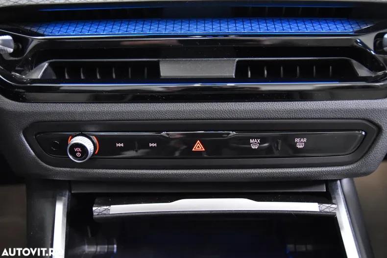 BMW M4 (Seria 4) din 2024 cu 33.134 km - oferta BMW195492 - foto 27