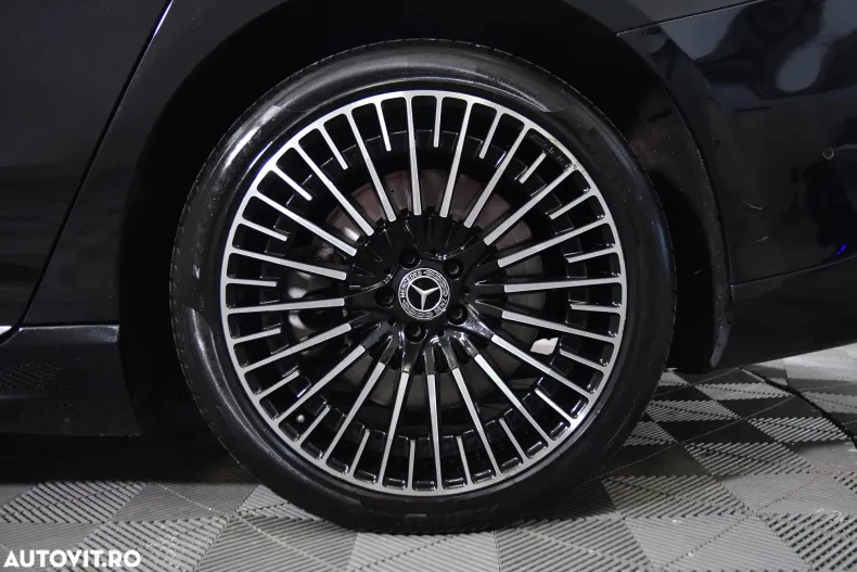 Mercedes-Benz EQS din 2022 cu 46.964 km - oferta MER195493 - foto 13