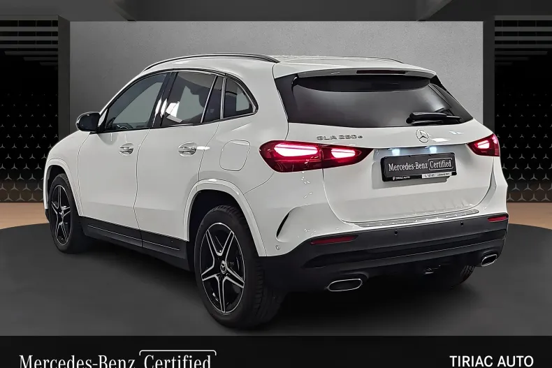 Mercedes-Benz GLA din 2024 cu 14.784 km - oferta MER195494 - foto 4