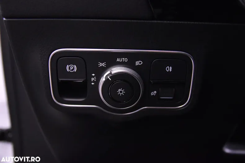 Mercedes-Benz GLA din 2024 cu 14.784 km - oferta MER195494 - foto 15