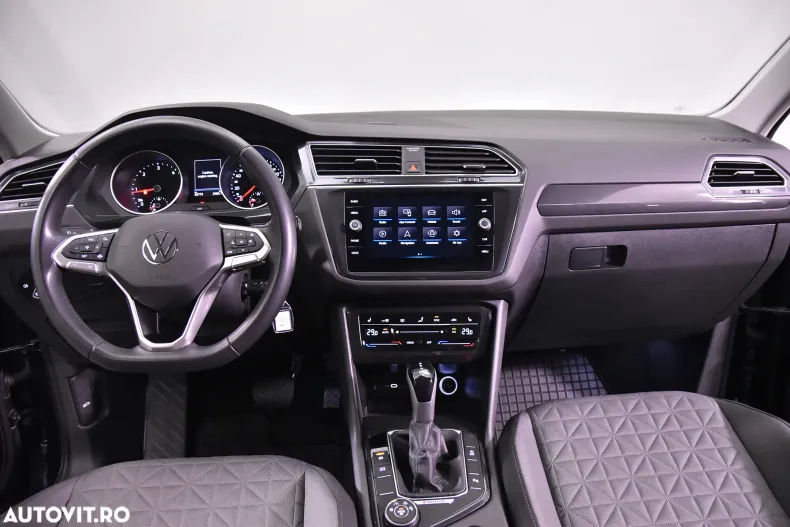 Volkswagen Tiguan din 2023 cu 69.775 km - oferta VOL195495 - foto 9
