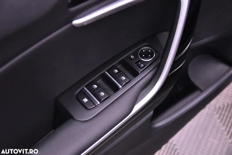 Kia XCeed din 2022 cu 48.105 km - oferta KIA195500 - foto 14